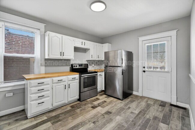 Photo - 3923 Miami St Unit 2f