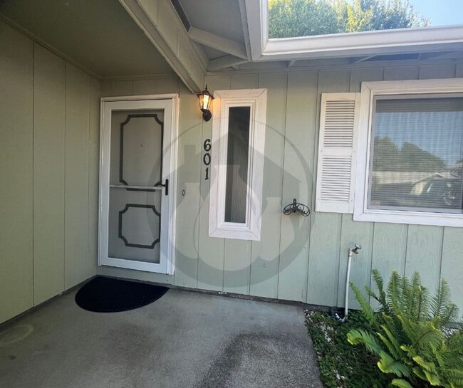 Single Level- Duplex Rent Ready- Albany, OR - Single Level- Duplex Rent Ready- Albany, OR Rental