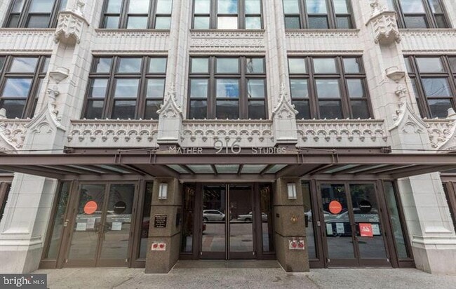 Building Photo - 916 G St NW Unit 805