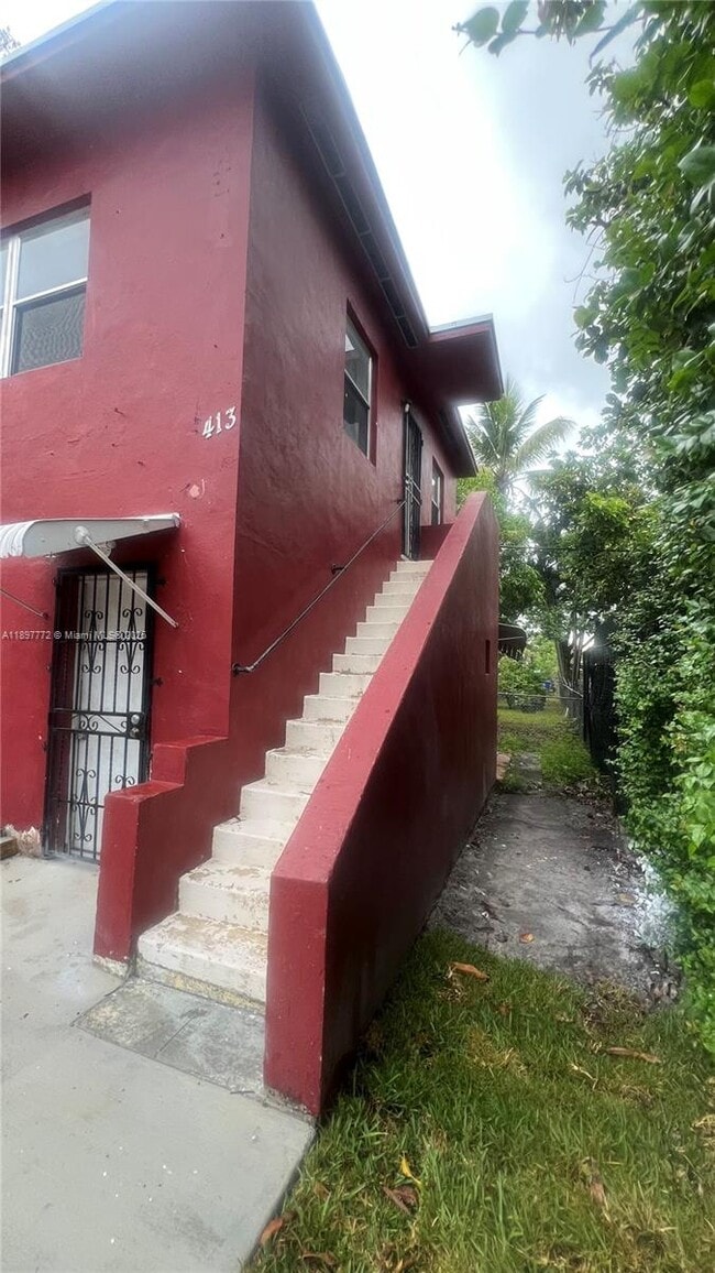 Photo - 413 NW 33rd St Unidad B