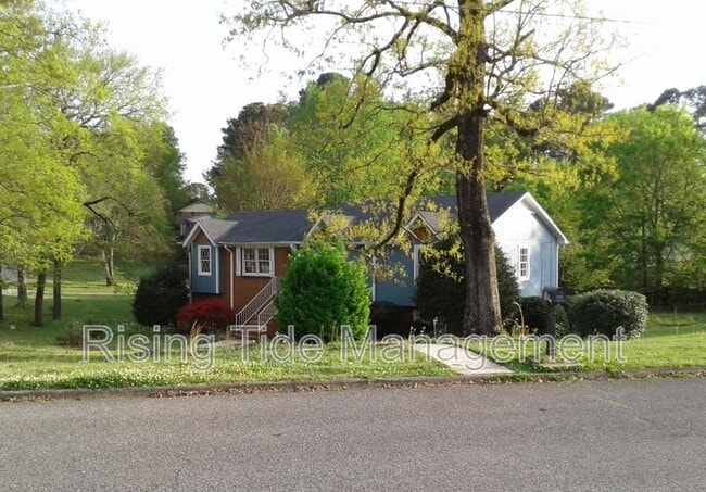 Photo - 1001 Christopher Dr