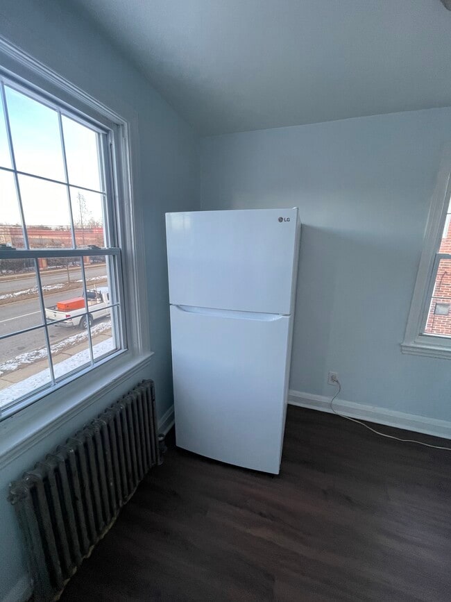 Photo - 1339 Taylor Ave Unit 2