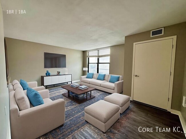 Building Photo - 722 Walnut St Unit 205 - Ash Rental