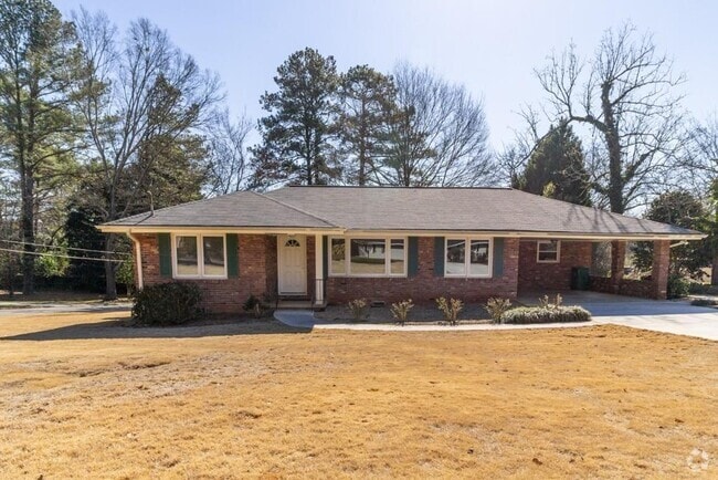 Building Photo - 2631 Lavista Rd Rental