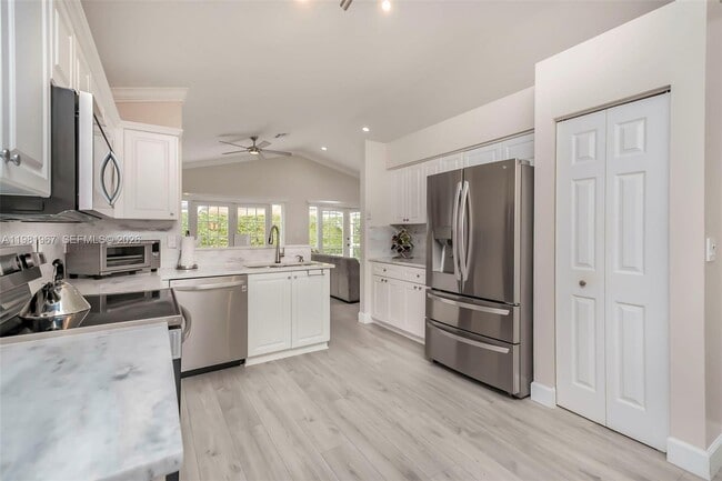 Photo - 11030 Harbour Springs Cir