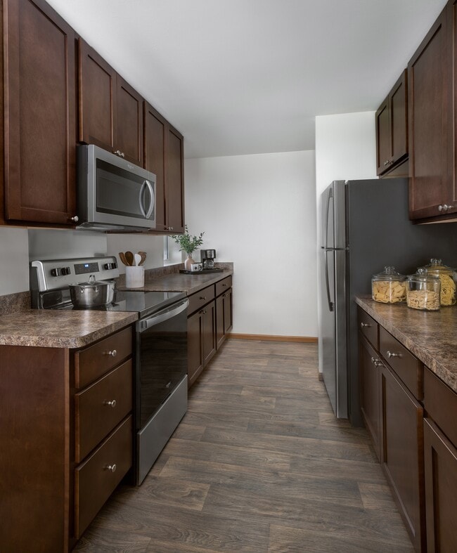 Manchester Oaks Kitchen