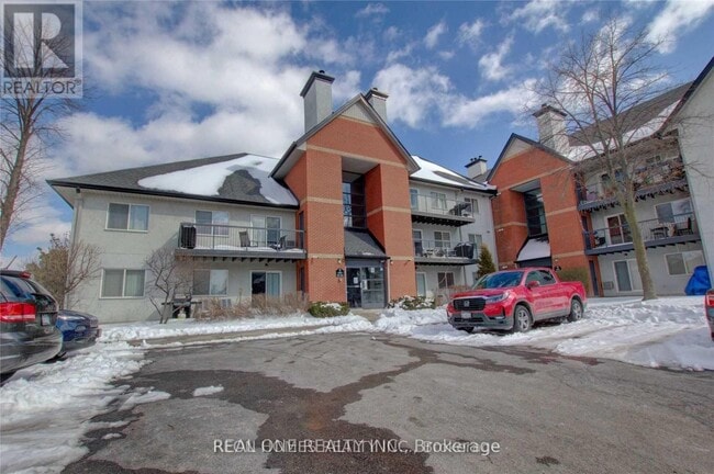 Photo - 1450 Glen Abbey Gate Unit 1113