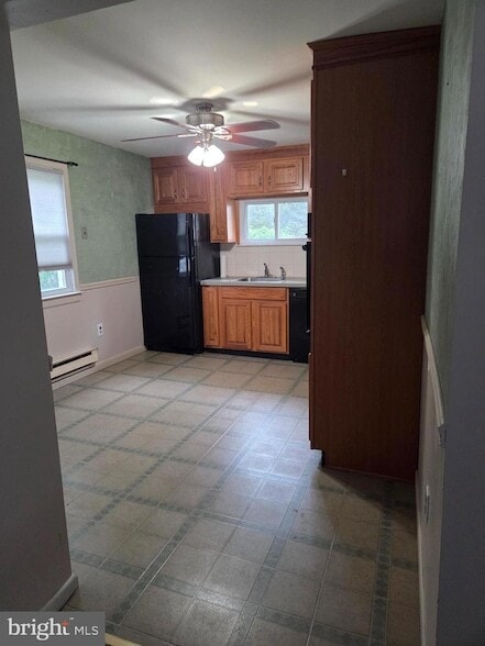 Photo - 229 W Holly Ave