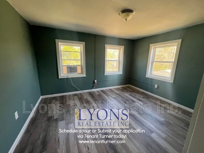 Photo - 917 Pineknot Rd Unit 4