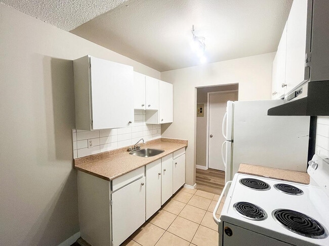 Ashley Court Apartments