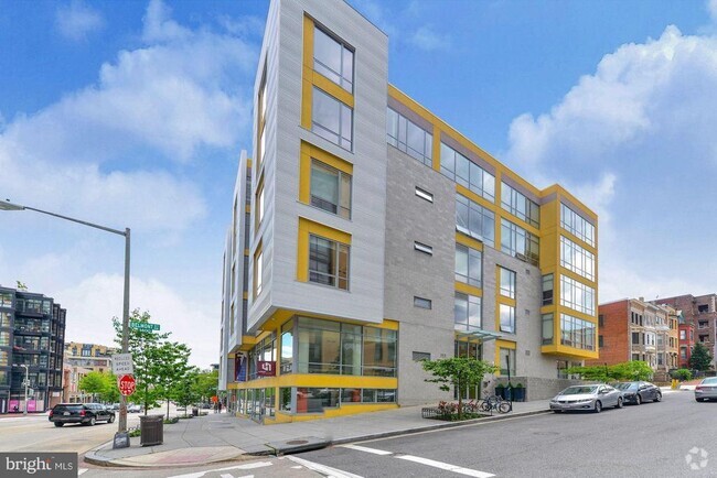Building Photo - 1414 Belmont St NW Unit 304 Rental