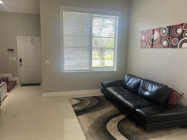 Photo - 650 Woodgate Cir