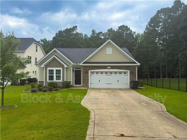 Building Photo - 148 Valley Stream Rd Rental