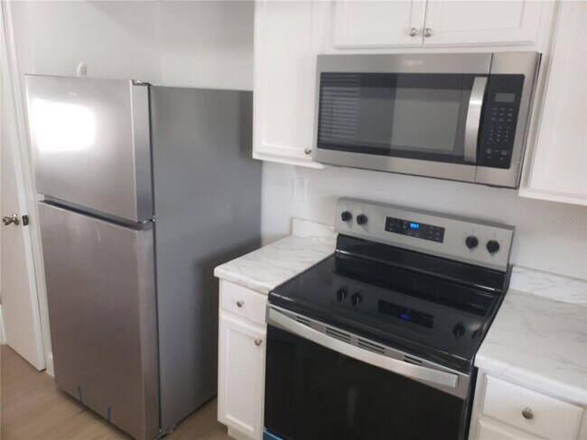 Photo - 14027 Village View Dr