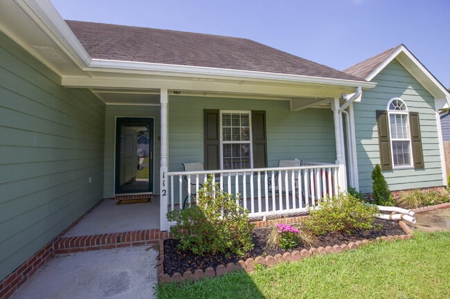 Photo - 112 Raymond St
