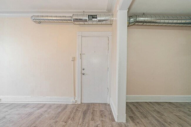 Photo - 335 Summit Ave Unit 2