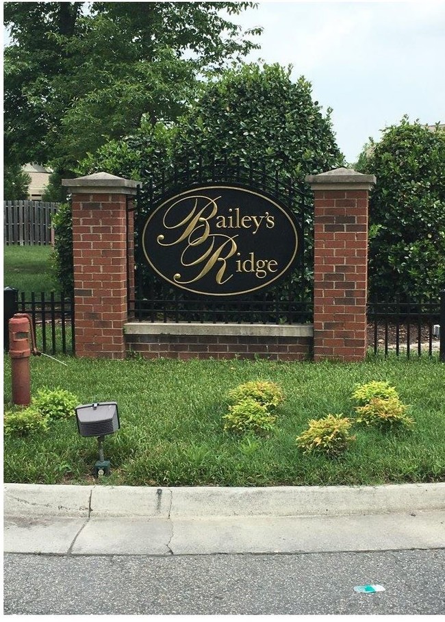 Bailey's Ridge Apartments Prince VA