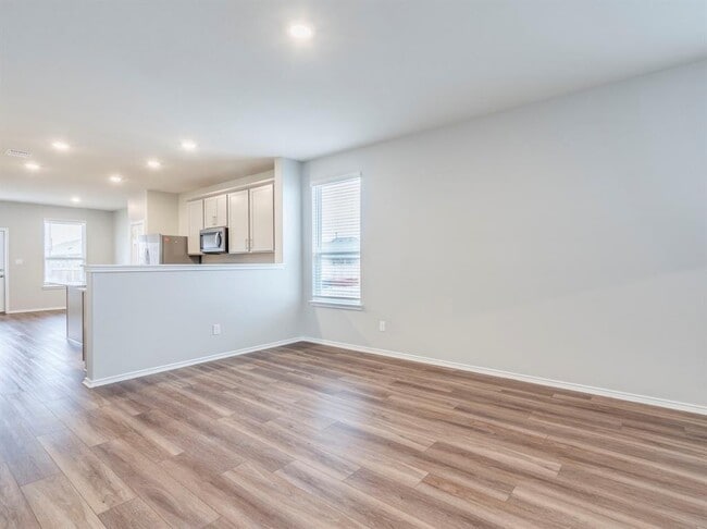 Photo - 388 Begonia St