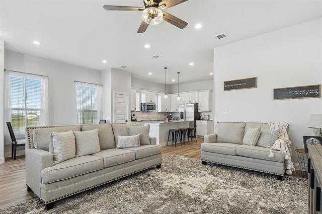 Photo - 4003 Avion Dr