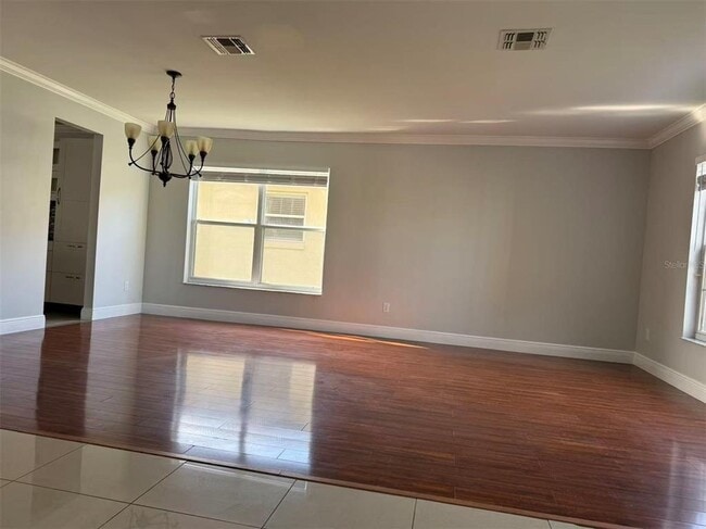 Photo - 1231 Seneca Falls Dr Casa