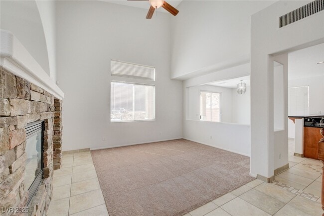 Photo - 11215 Dahlia Grove St