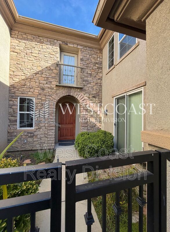 Photo - 42764 Portraits Ln