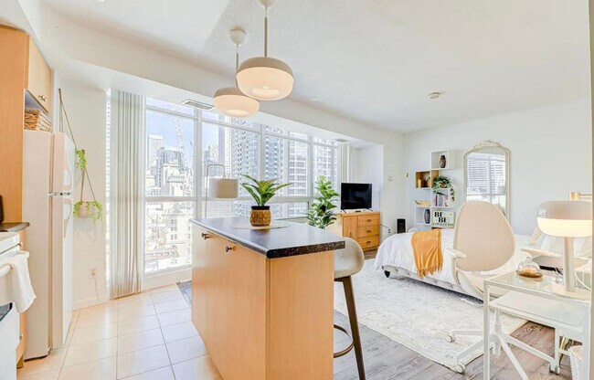 18 Yonge St Unit SI ID1496377P