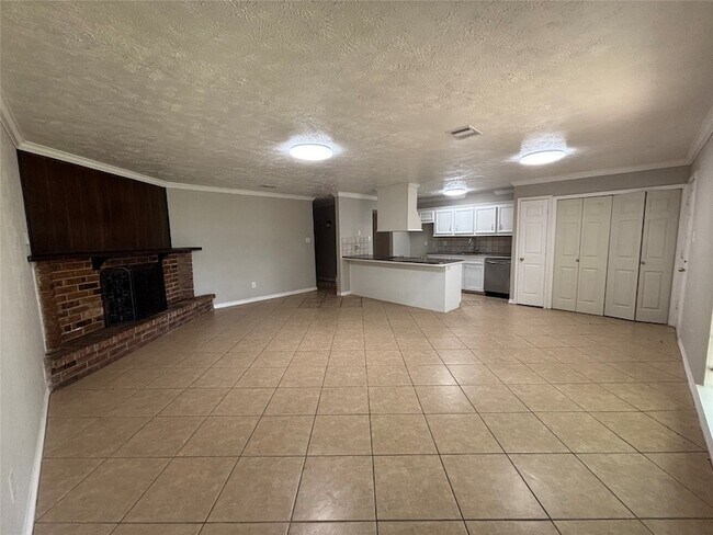 Photo - 16114 Lazy Ridge Rd