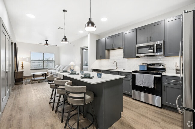 The Citadel 2BR, 2BA - 905SF - Kitchen - Iconik Bixby