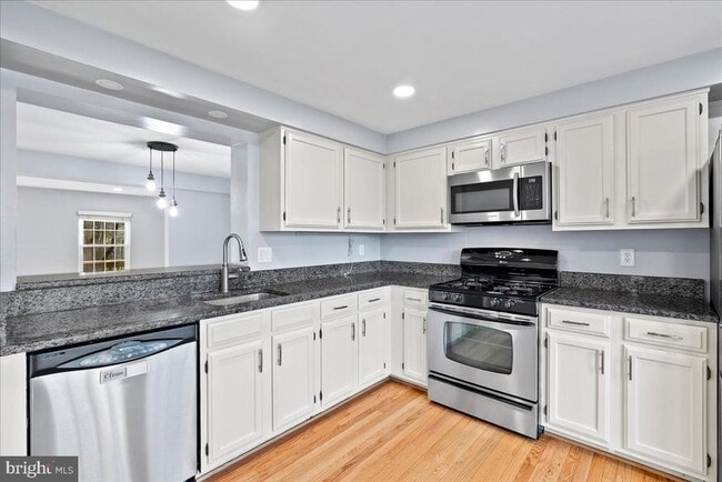 Photo - 1481 Autumn Ridge Cir