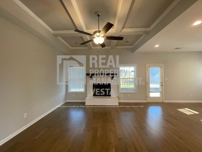 Photo - 109 Hidesta Ct