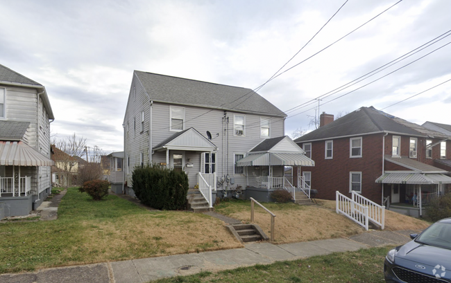 Building Photo - 920 Vankirk St Rental