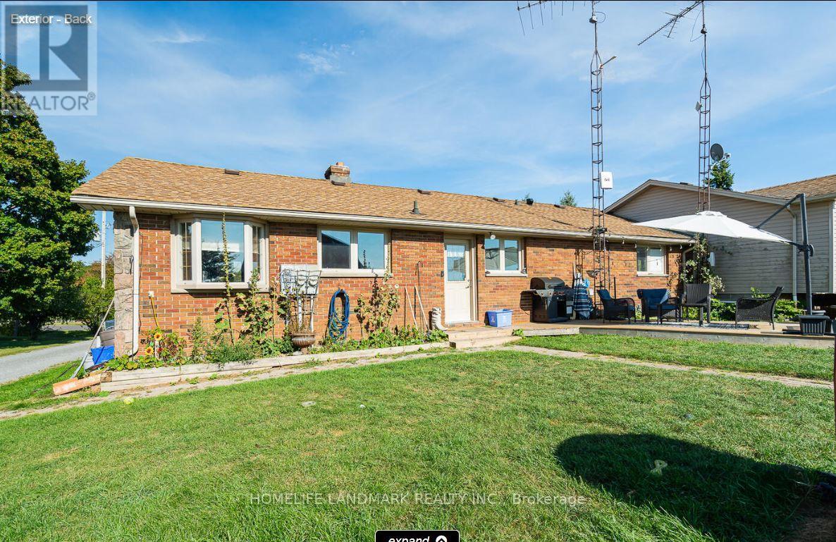 Photo - 4432 Middle Rd