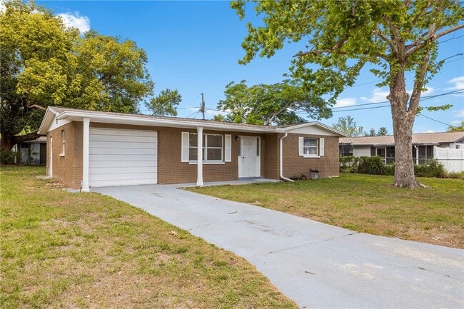 Photo - 10803 Hyssop St