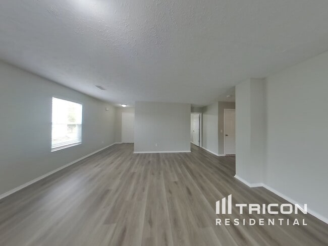 Photo - 5006 Hancock Cir