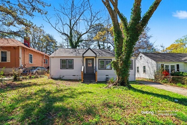 Photo - 1866 Thompson Ave