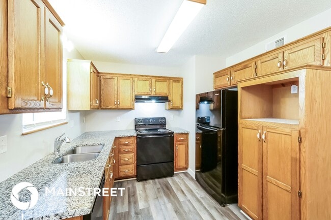 Photo - 17417 Montgall Dr