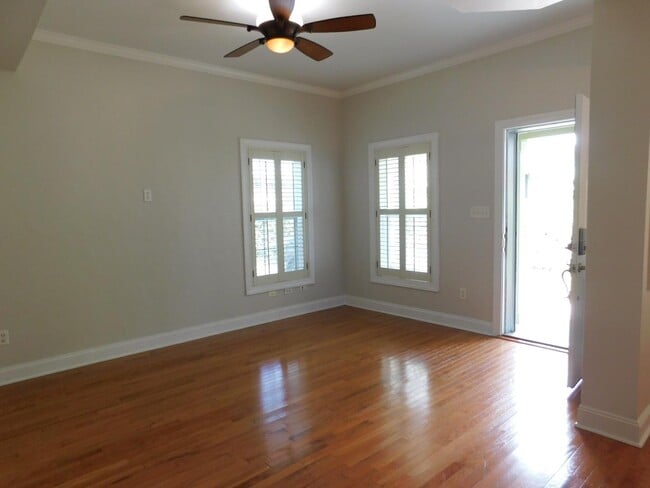 Photo - 23 N Hillside Ave