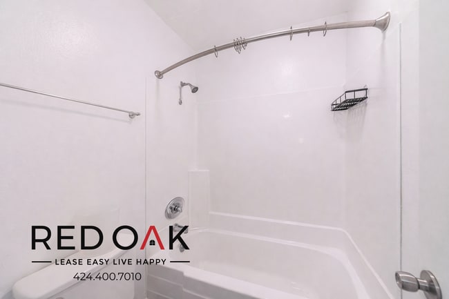 Photo - 21315 Roscoe Blvd Unidad 158