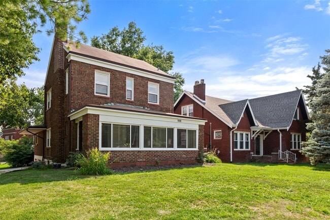 Building Photo - 7030 Clayton Rd Unit A