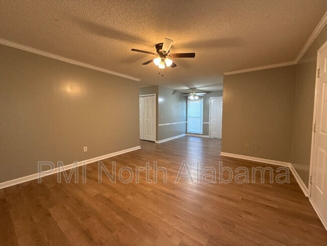 Building Photo - 1509 Barrington Rd NW Unit Apt. D