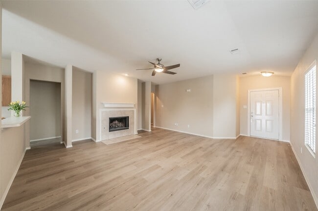 Photo - 629 Chalk Knoll Rd