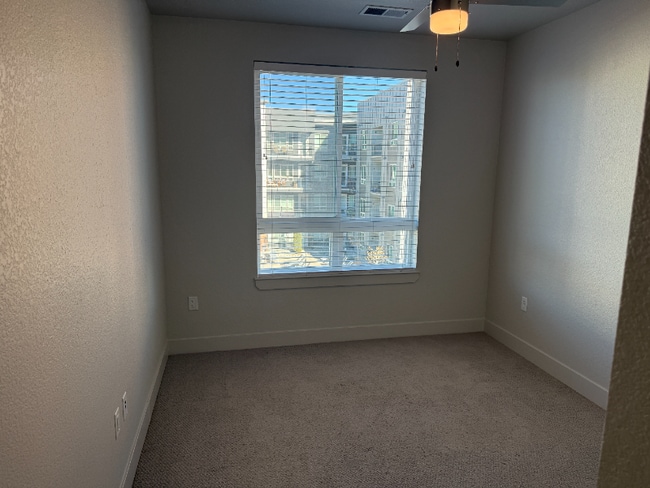 Photo - 4400 S Syracuse St Unidad A1