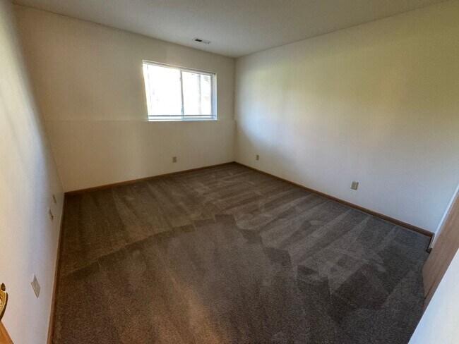 Lakeland Villa Apartments