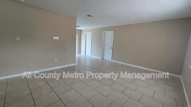 Photo - 1445 Lake Opal Dr