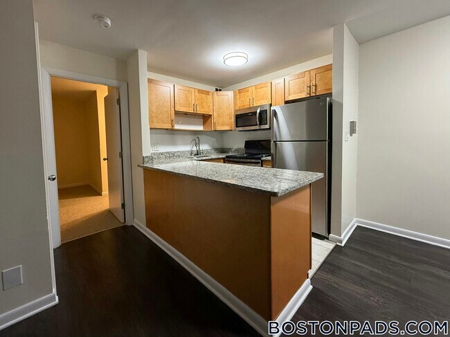 Photo - 16 Westgate Dr Unit 3T