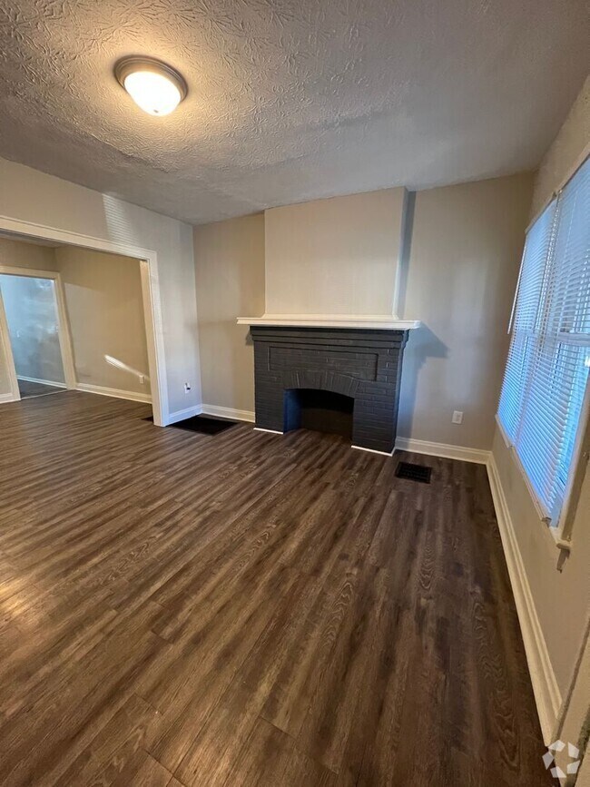Building Photo - 1206-1208-1208 S 22nd St Unit 1206 S 22nd Street Rental