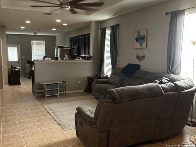 Photo - 220 Mistflower