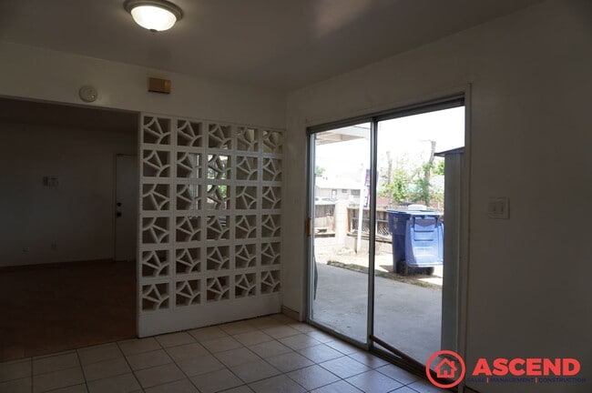 Photo - 1500-1504 Owens Street Unit 1500