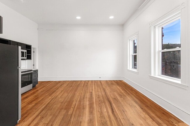 Photo - Cates Block Unit 2B